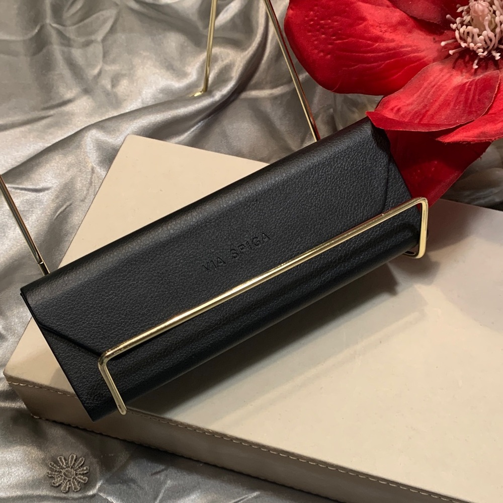 🌹Via Spiga • Black UNISEX GLASSES TRIFOLD GENUINE LEATHER Case •